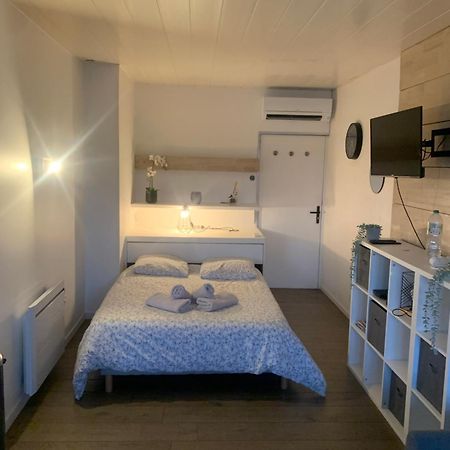 Studio Cocooning Hauteur De Saint-Raphael #2 Luaran gambar